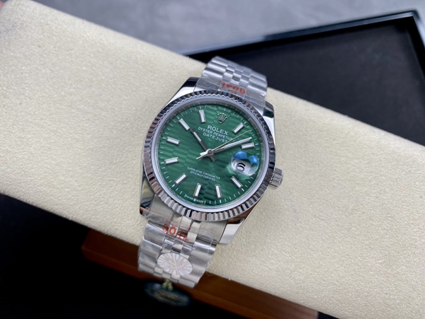 激安ロレックス内部構造